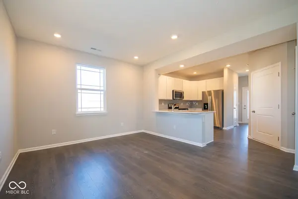 211 Springfield XING, Greenfield, IN 46140