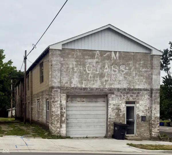 208 N Jackson ST, Greencastle, IN 46135