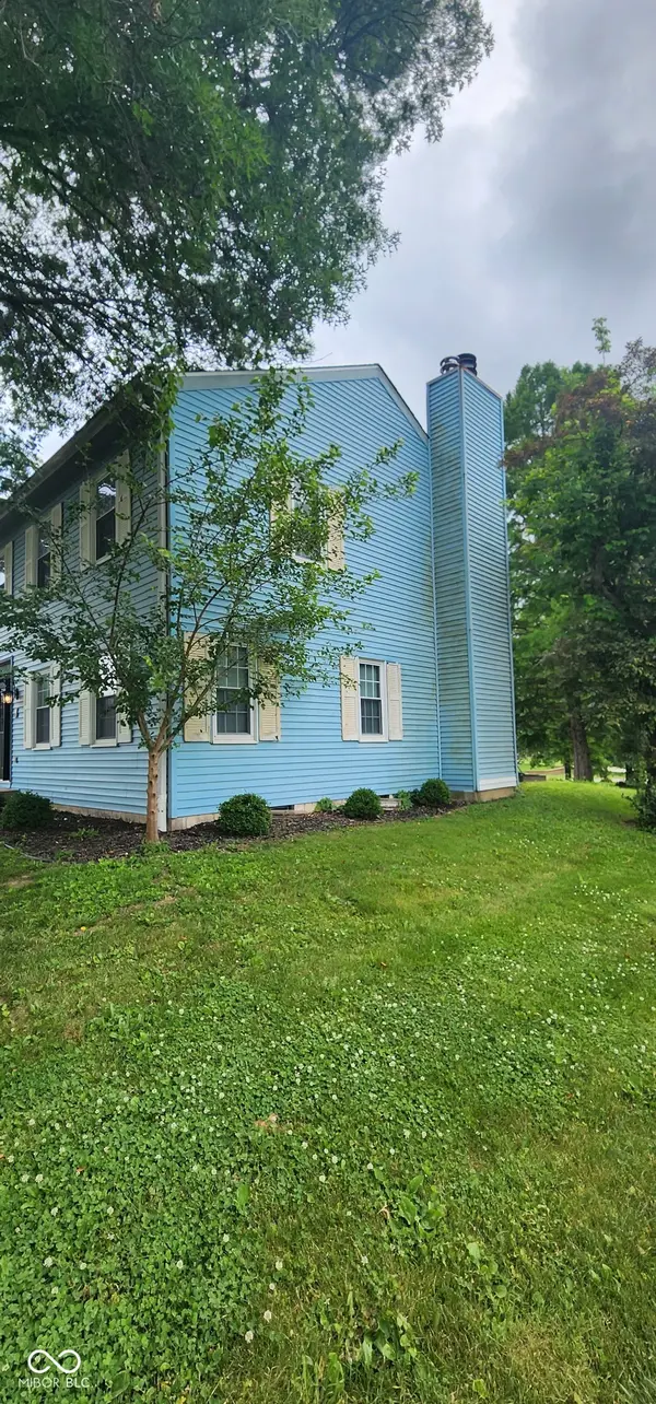32 Edgelea DR, Greencastle, IN 46135