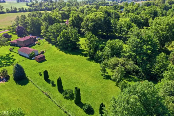 2760 S Morristown PIKE, Greenfield, IN 46140