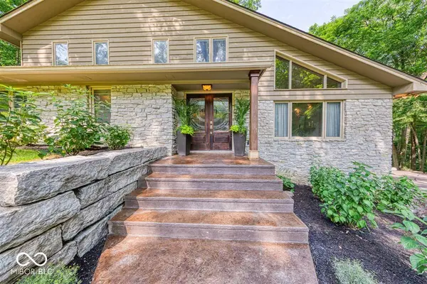12 Mill Run CT, Fishers, IN 46038