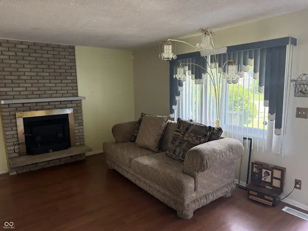 3722 Celtic DR, Indianapolis, IN 46235