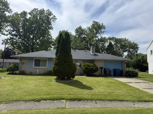 3722 Celtic DR, Indianapolis, IN 46235