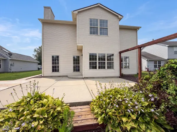 828 Claiborne LN, Lebanon, IN 46052