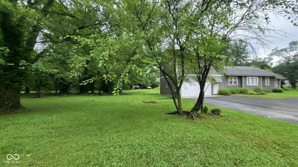 3854 1/2 S Sherman DR, Indianapolis, IN 46237