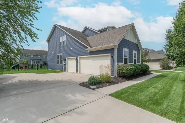 15583 Slip Anchor LN, Fishers, IN 46040