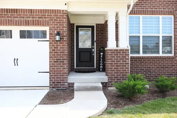 15329 Manderley ST, Fishers, IN 46040