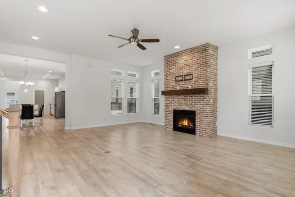 2327 N College AVE, Indianapolis, IN 46205