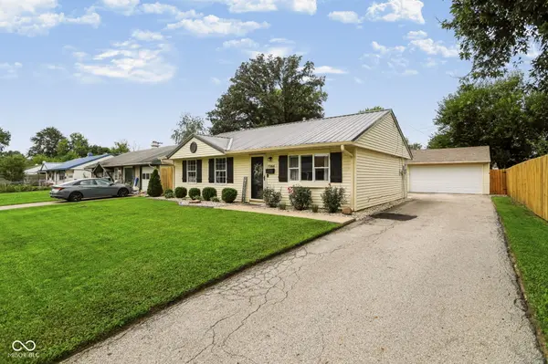 1566 Roberts RD, Franklin, IN 46131
