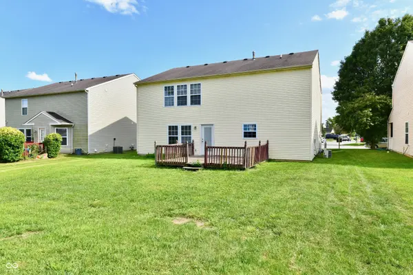 348 Winterset WAY, Greenwood, IN 46143