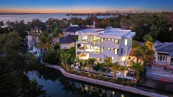 1610 N LODGE DR, Sarasota, FL 34239