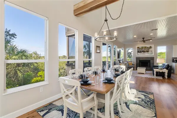 7325 HOLLY RD, Terra Ceia, FL 34250
