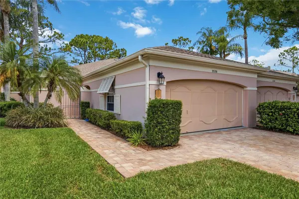 5526 CHANTECLAIRE #31, Sarasota, FL 34235