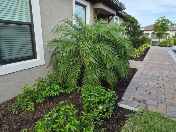 10057 MORNING MIST LN, Sarasota, FL 34241