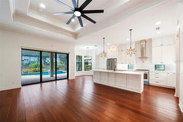 15308 HELMSDALE PL, Lakewood Ranch, FL 34202