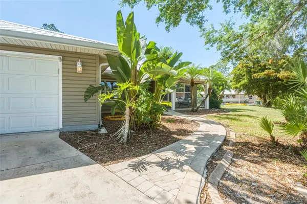2376 STAVER ST, Port Charlotte, FL 33980