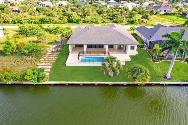15618 VISCOUNT CIR, Port Charlotte, FL 33981