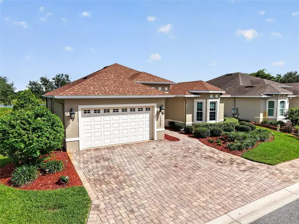 10089 LAKE MIONA WAY, Oxford, FL 34484