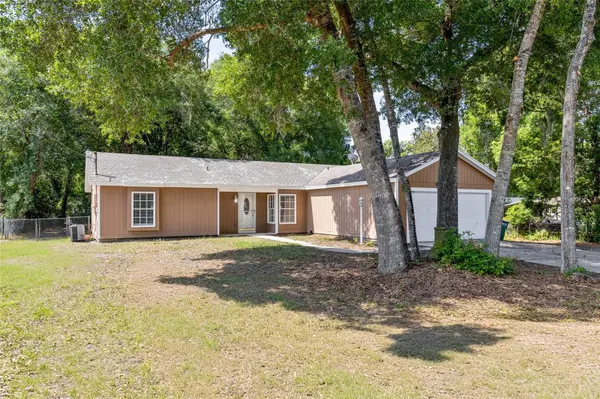 45 LAKE DR, Debary, FL 32713