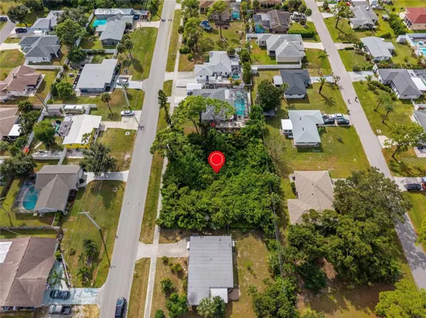 31 W SEMINOLE DR, Venice, FL 34293