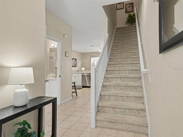 2326 SILVER PALM DR, Kissimmee, FL 34747
