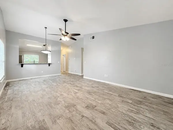 818 MAPLE FOREST DR, Orlando, FL 32825