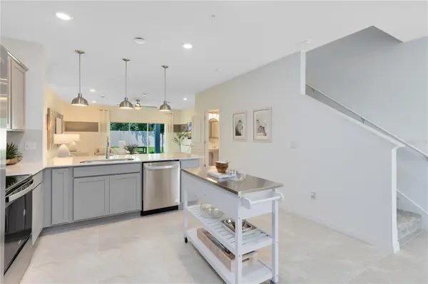 5005 SUNRISE ESTATE DR, West Melbourne, FL 32904