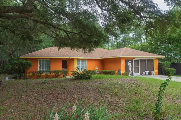 10 SEQUOIA DRIVE TRCE, Ocklawaha, FL 32179