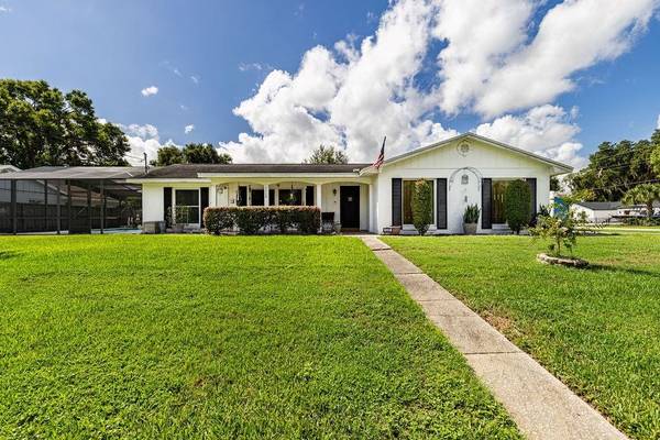 4268 LAKE ELEANOR DR, Mount Dora, FL 32757