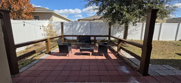 906 FALLON HILLS DR, Haines City, FL 33844