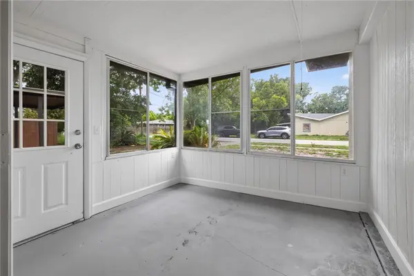 2390 NORTHLAND RD, Mount Dora, FL 32757