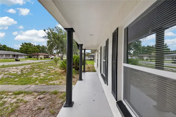 2390 NORTHLAND RD, Mount Dora, FL 32757