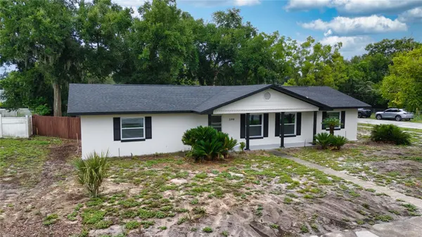 2390 NORTHLAND RD, Mount Dora, FL 32757