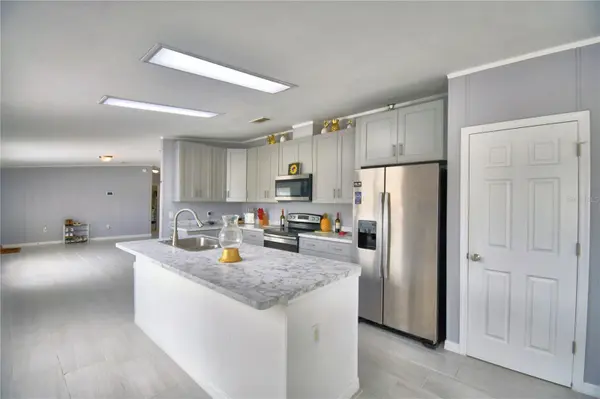 16 E MURPHY ST, Davenport, FL 33837