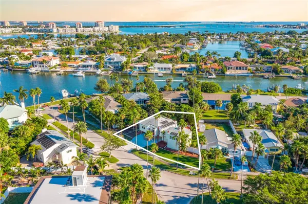3250 E DEBAZAN AVE, St Pete Beach, FL 33706