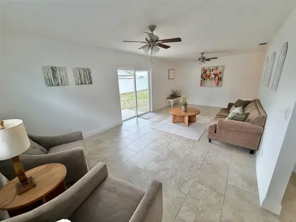 6945 ORKNEY AVE N, St Petersburg, FL 33709