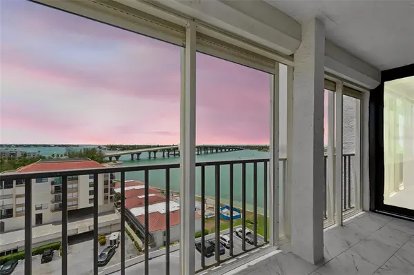 6265 SUN BLVD #1004, St Petersburg, FL 33715