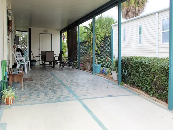 802 DATE PALM ST, Largo, FL 33778