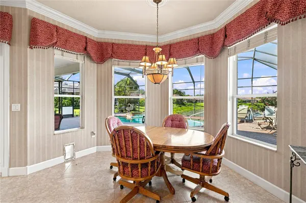 9271 WESTSHORE DR, Weeki Wachee, FL 34613