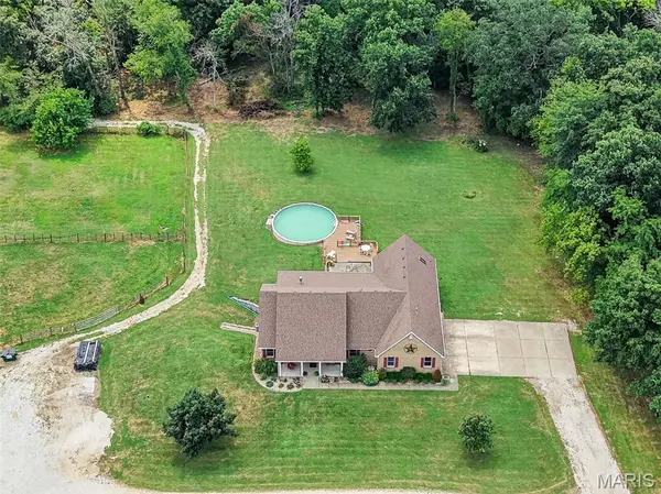16400 Pleasant Hill RD, Wright City, MO 63390