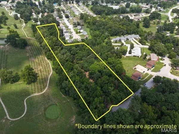 5 S Park DR, Hannibal, MO 63401