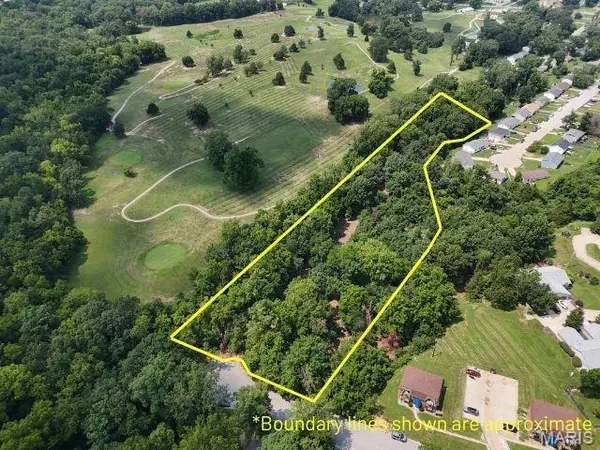 5 S Park DR, Hannibal, MO 63401