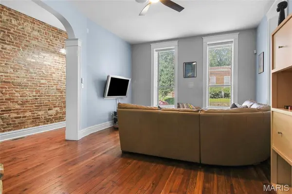 3130 Nebraska AVE, St Louis, MO 63118