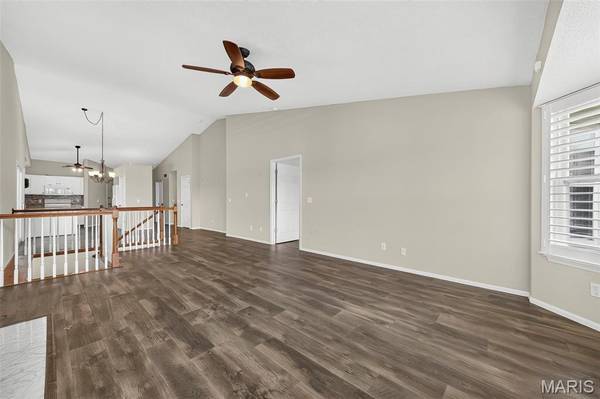 36 Lienemann CT, St Peters, MO 63303