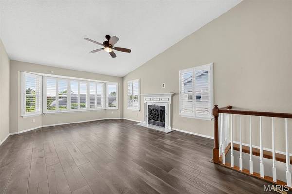 36 Lienemann CT, St Peters, MO 63303