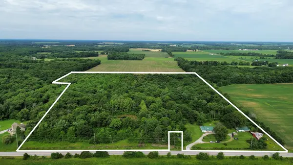 1669 US Highway 45 HWY, Cisne, IL 62823