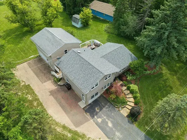14101 Perkins RD, Woodstock, IL 60098