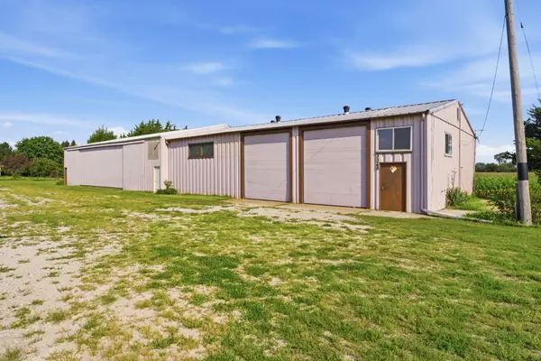 3415 Grandview AVE, Muscatine, IA 52761