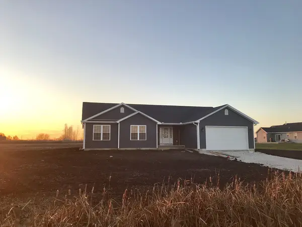 3290 E 289th RD, Lasalle, IL 61301