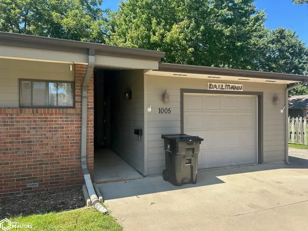 1005 N 1st AVE, Estherville, IA 51334